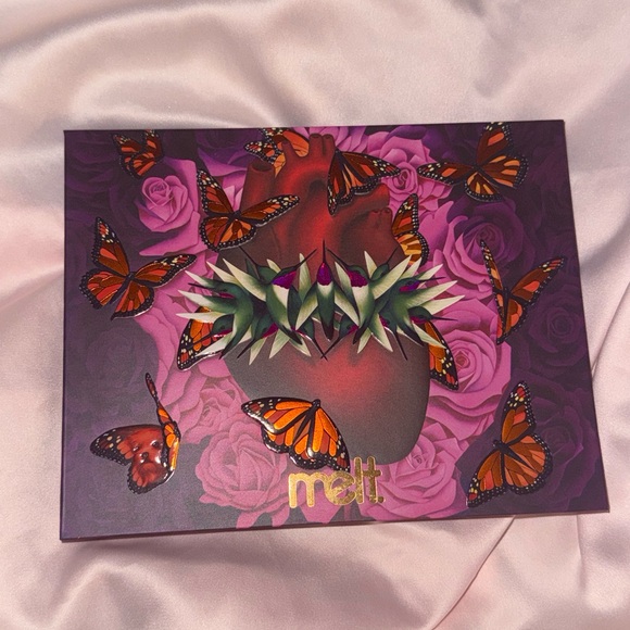 Melt Cosmetics Amor y Mariposa- Vibrant Colors - Picture 3 of 3